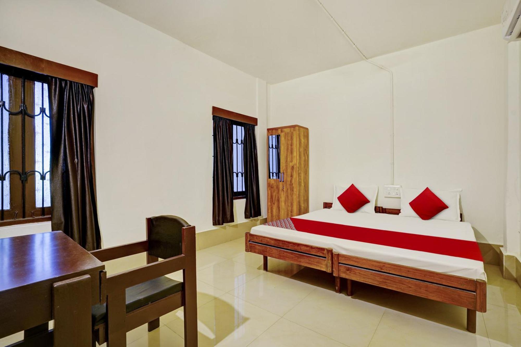 Super Hotel O Ceasar Palace Annex Thodupuzha Exterior photo